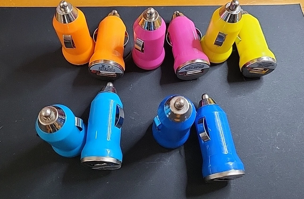 Caricatore Auto USB 2.1A – Ricarica Veloce per Smartphone e Tablet - immagine 2